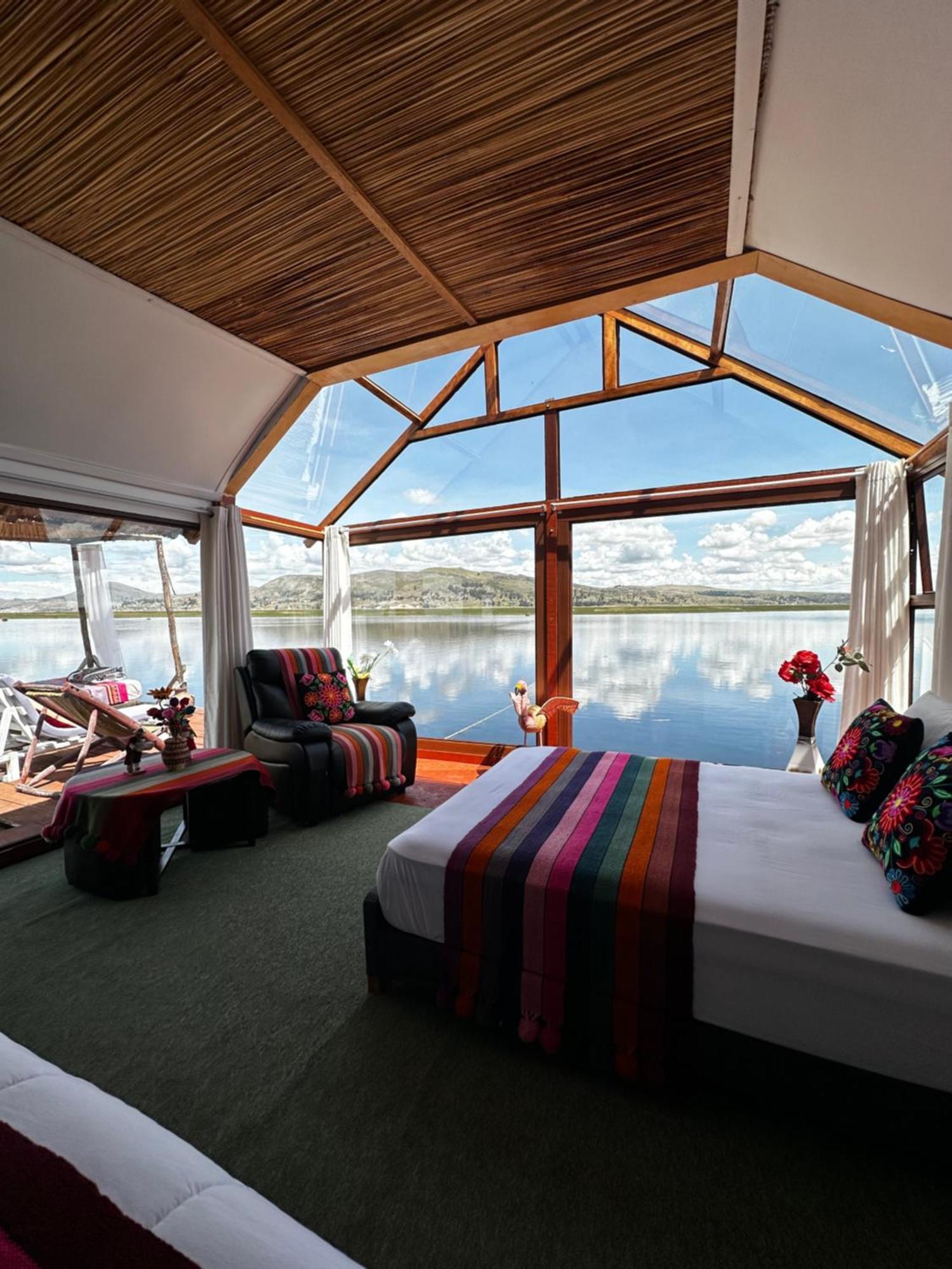 Uros Waliski Lodge Puno Extérieur photo